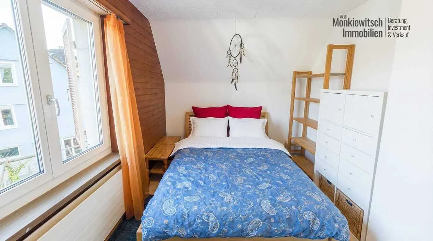 Charming Townhouse in Winterthur - Photo 8 of 13