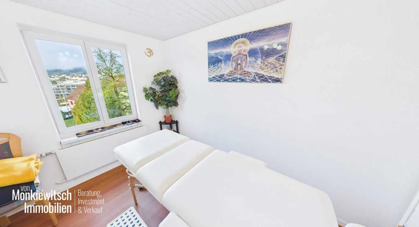 Charming Townhouse in Winterthur - Photo 9 of 13