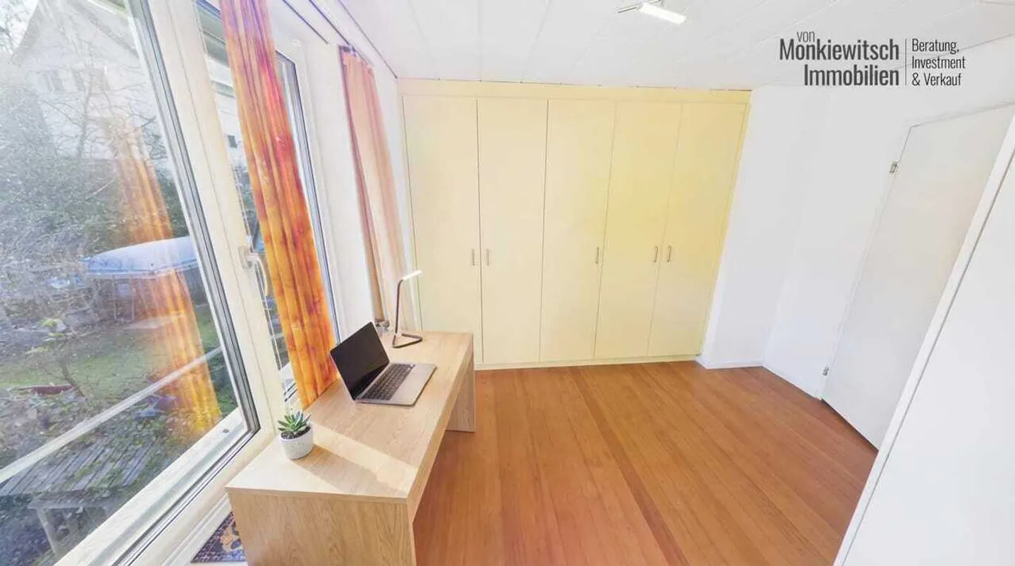 Charming Townhouse in Winterthur - Photo 10 of 13