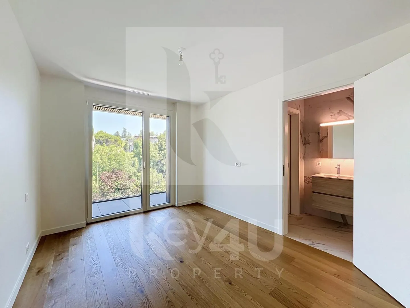 Penthouse 4 rooms - Photo 7 of 10