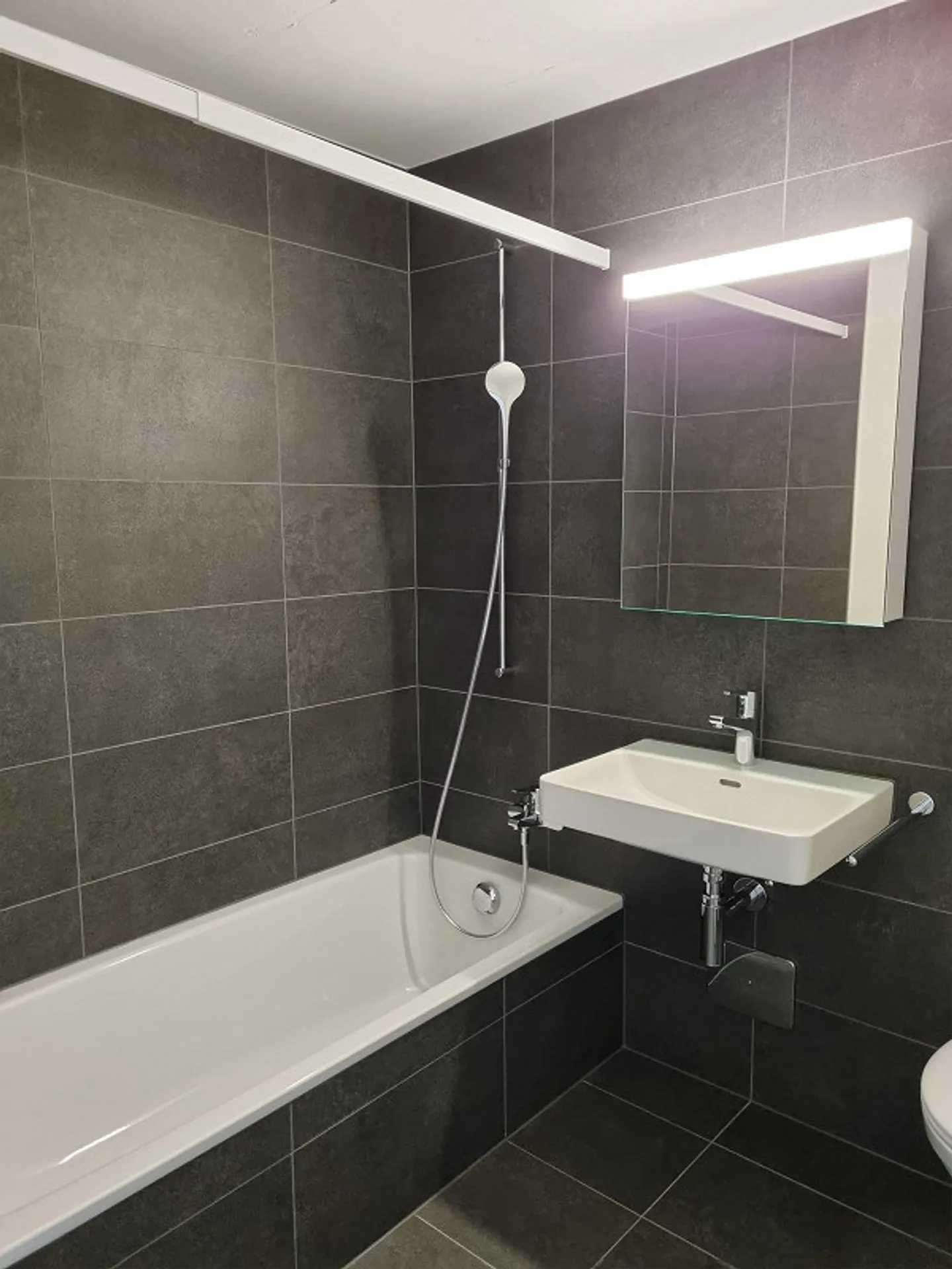 Appartamento moderno 2.5 locali - Foto 4 di 6