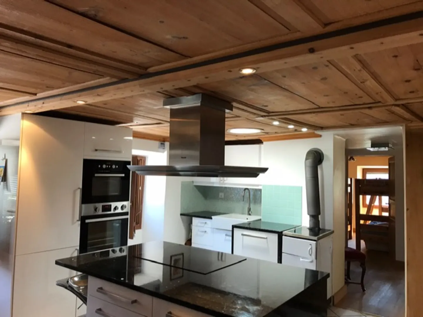 4-room duplex apartment in the center of the village - Photo 3 of 45