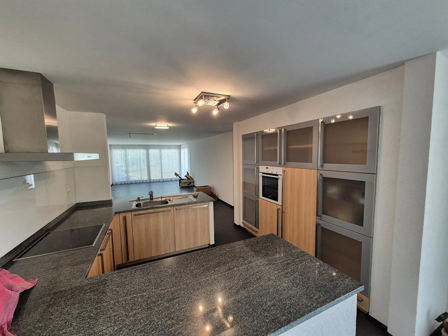Appartement au rez-de-chaussée - Photo 3 sur 7