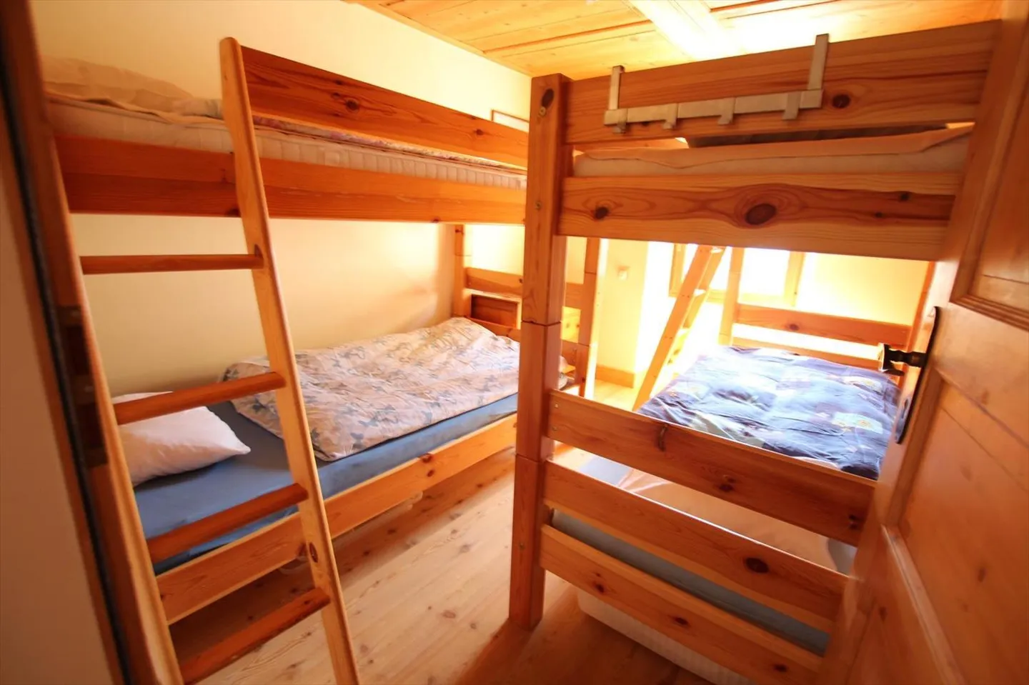 4-room duplex apartment in the center of the village - Photo 15 of 45
