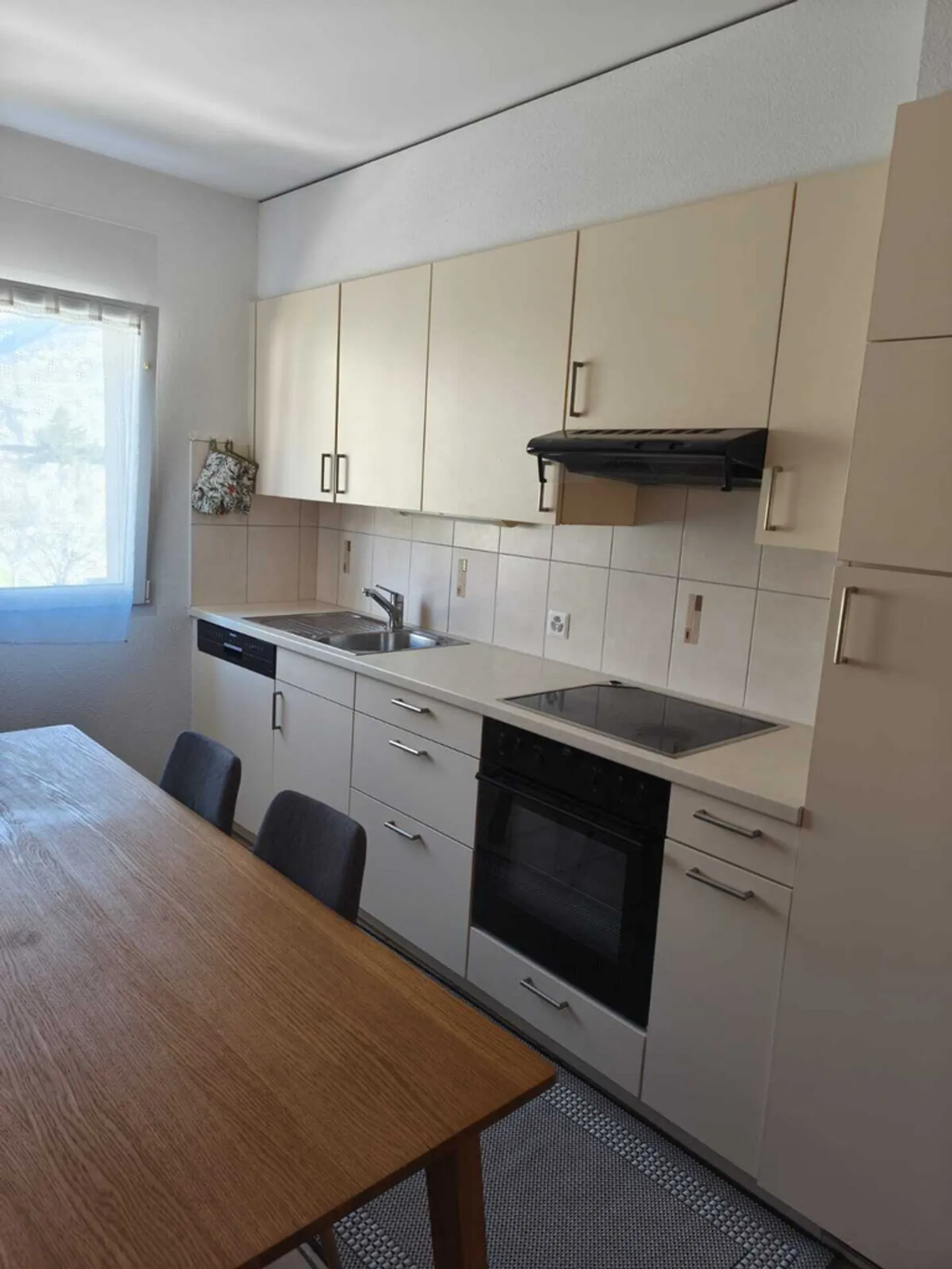 Charming Apartment in Conthey - Photo 10 of 12