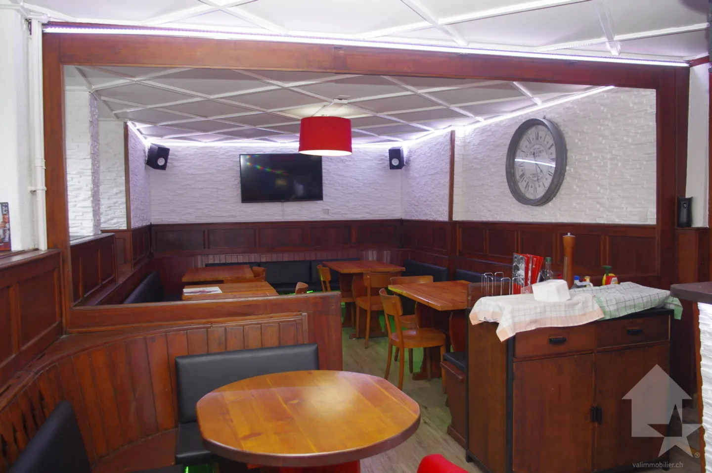 «Orsières, Café-Restaurant im Zentrum» - Foto 2 von 11