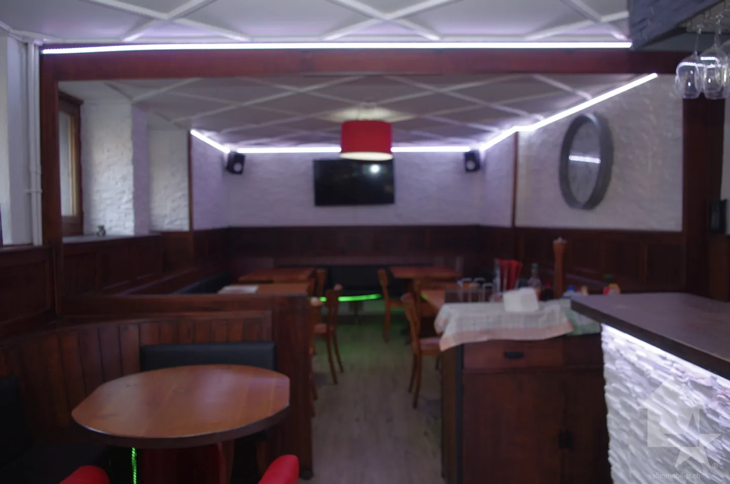 «Orsières, Café-Restaurant im Zentrum» - Foto 3 von 11
