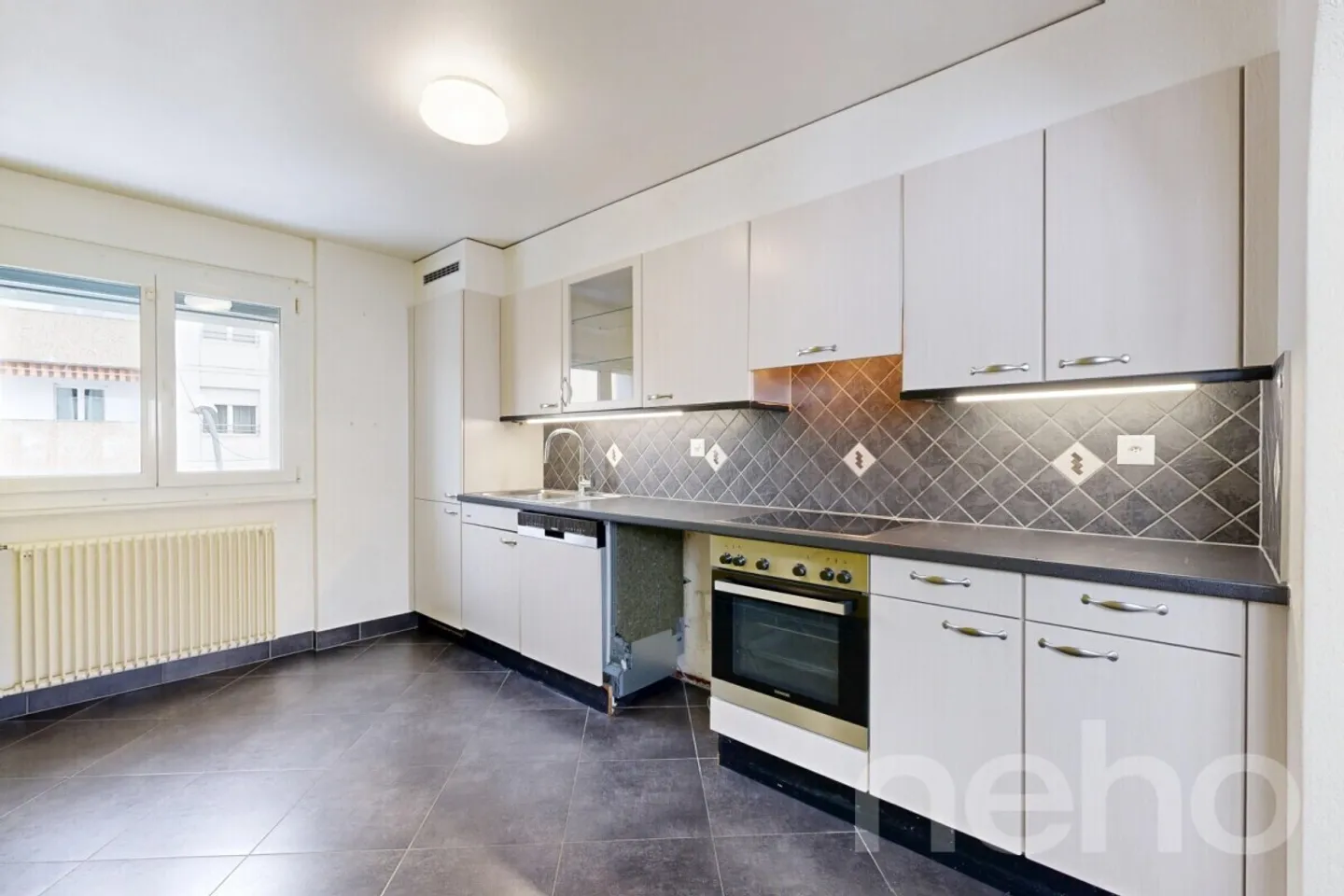 79 m2 apartment with balcony and spectacular view! - Photo 5 of 10