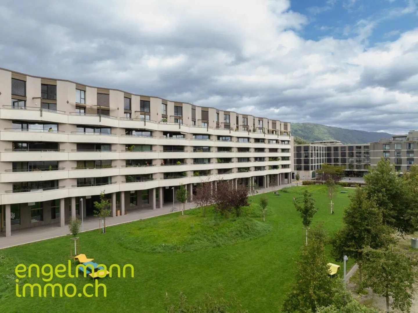 4.5 Zimmerwohnung / Appartement de 4.5 pièces - Photo 1 sur 13