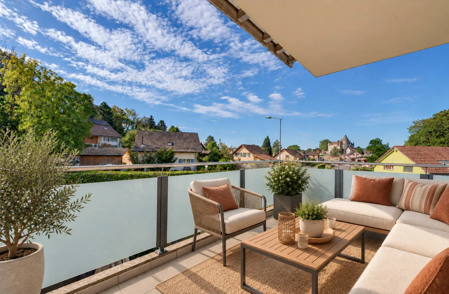 Bright Apartment with Castle View - Photo 1 of 4