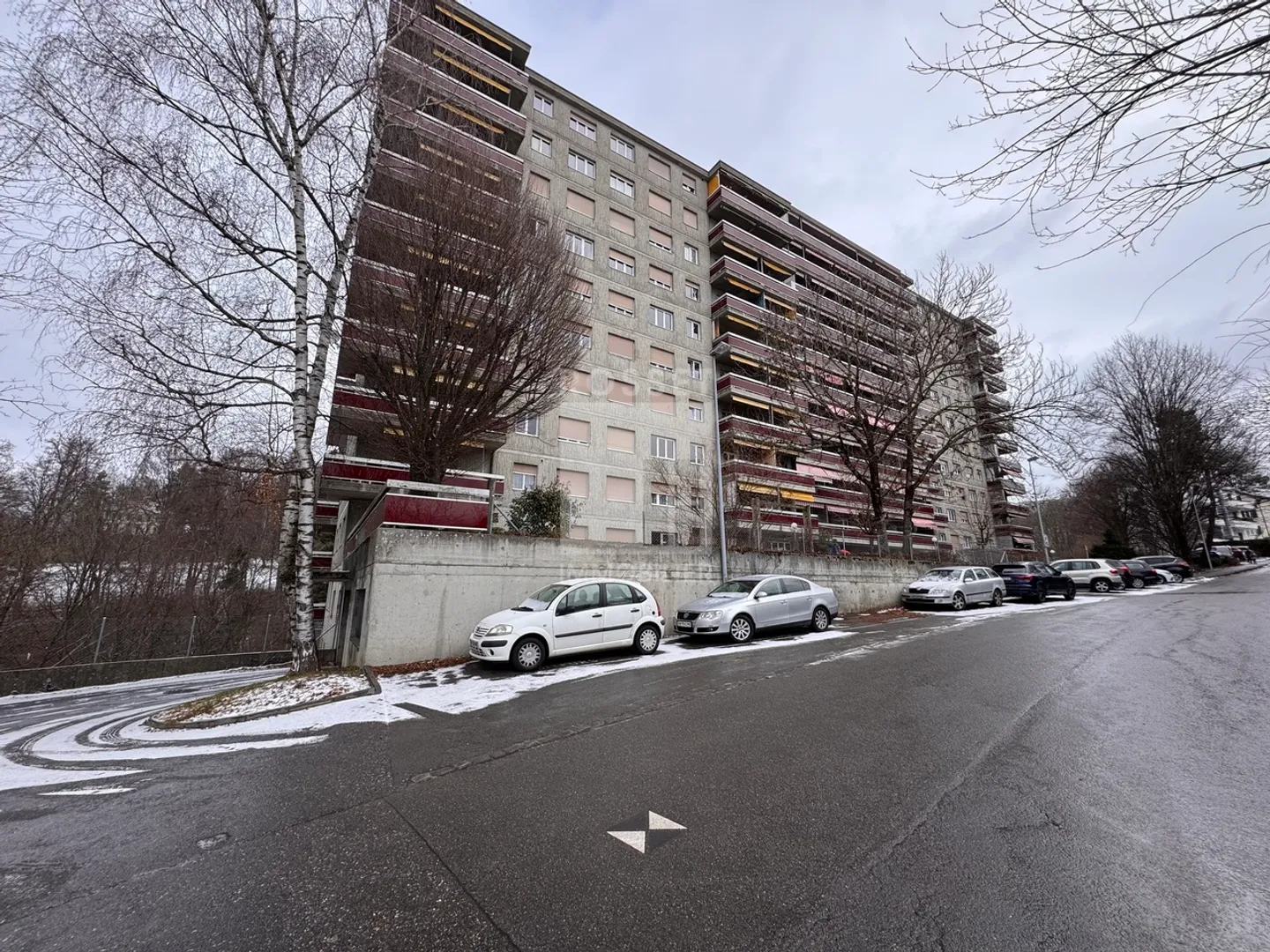 Appartamento di 4.5 locali all'8° piano - Foto 1 di 9