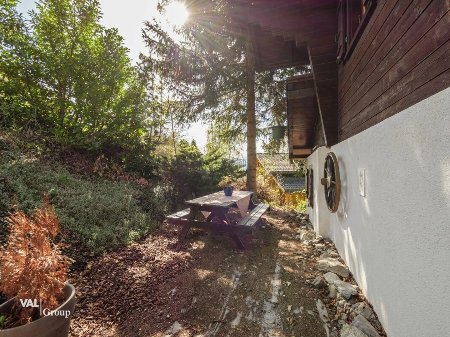 Bijou exclusif dans la nature à louer - Photo 15 sur 18