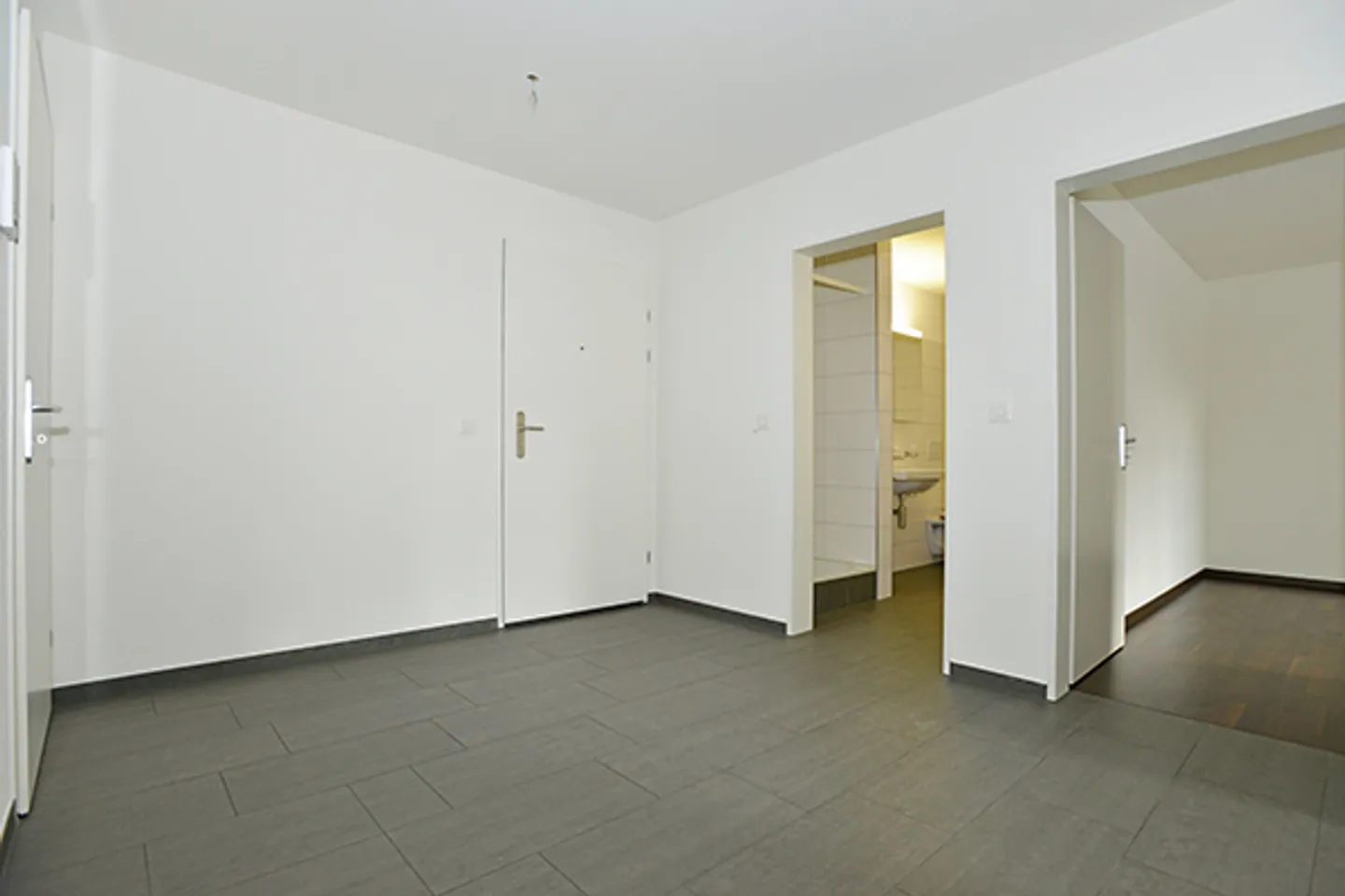 Appartamento moderno 3.5 locali - Foto 2 di 10