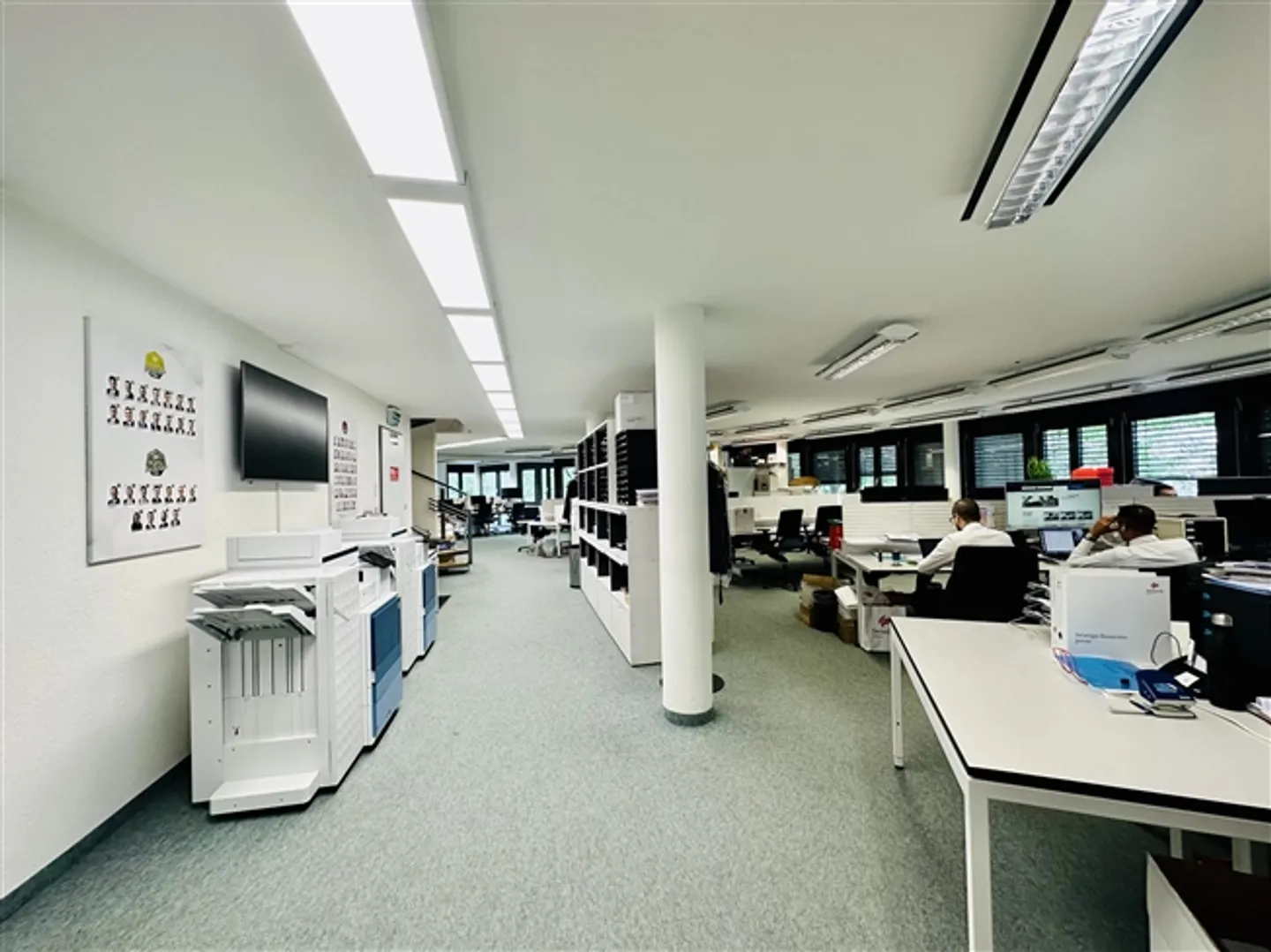 Luxury offices at Place du Midi - strategic location in Sion - Photo 4 of 12