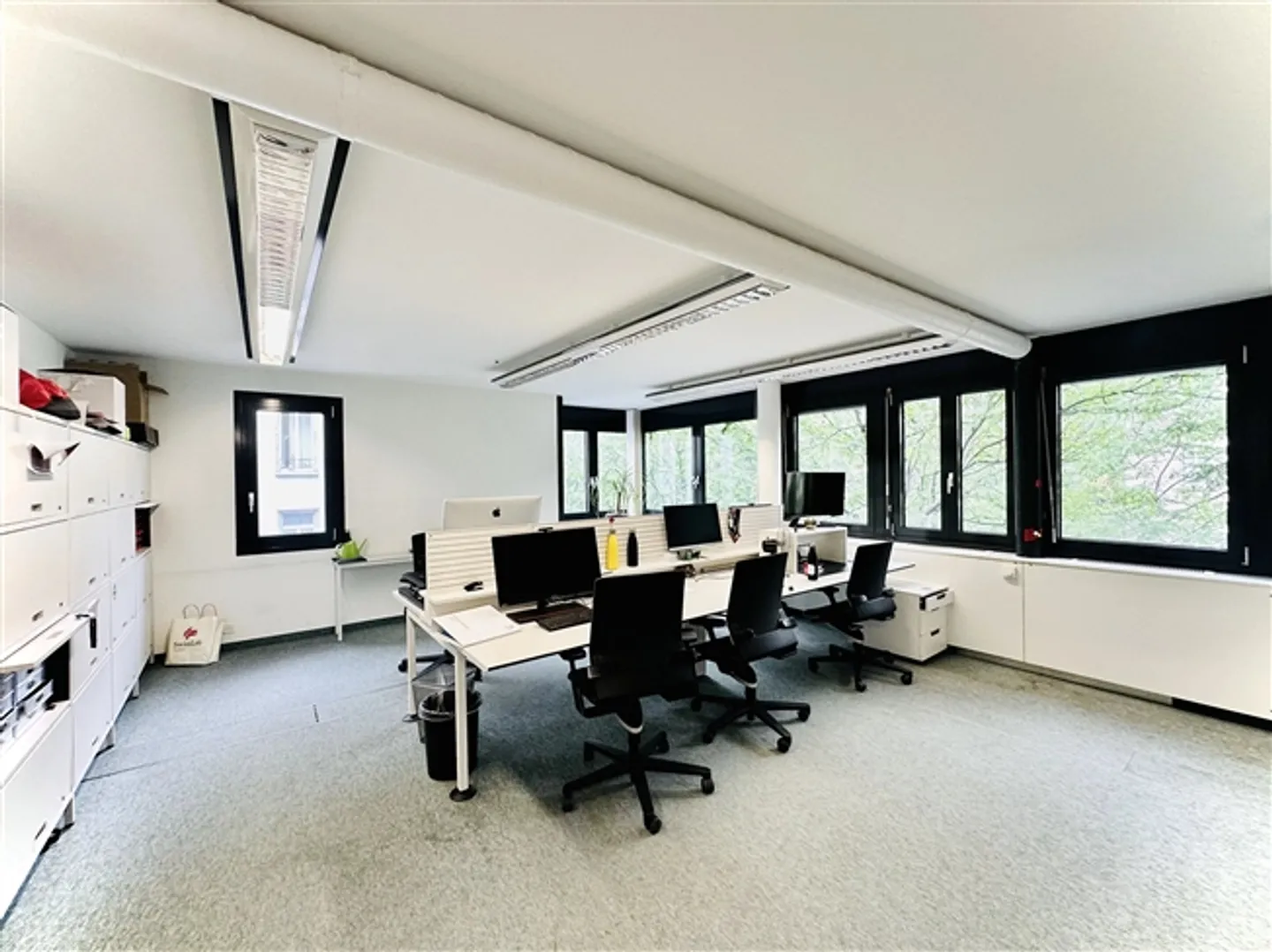Luxury offices at Place du Midi - strategic location in Sion - Photo 5 of 12
