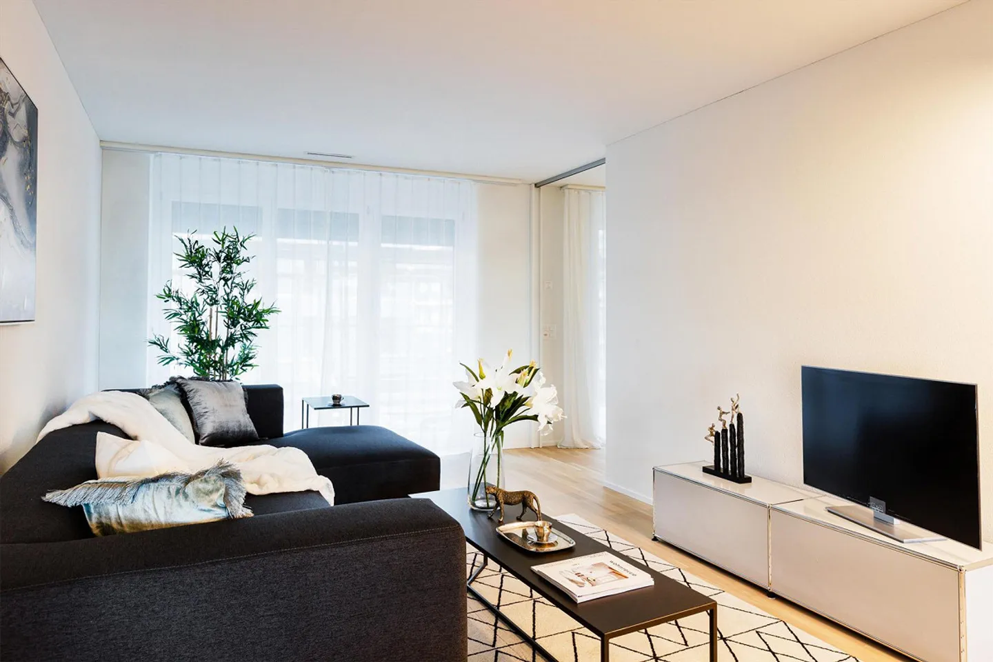 Appartamento luminoso e moderno di 4,5 stanze con molto spazio per sentirsi bene! - Foto 1 di 9