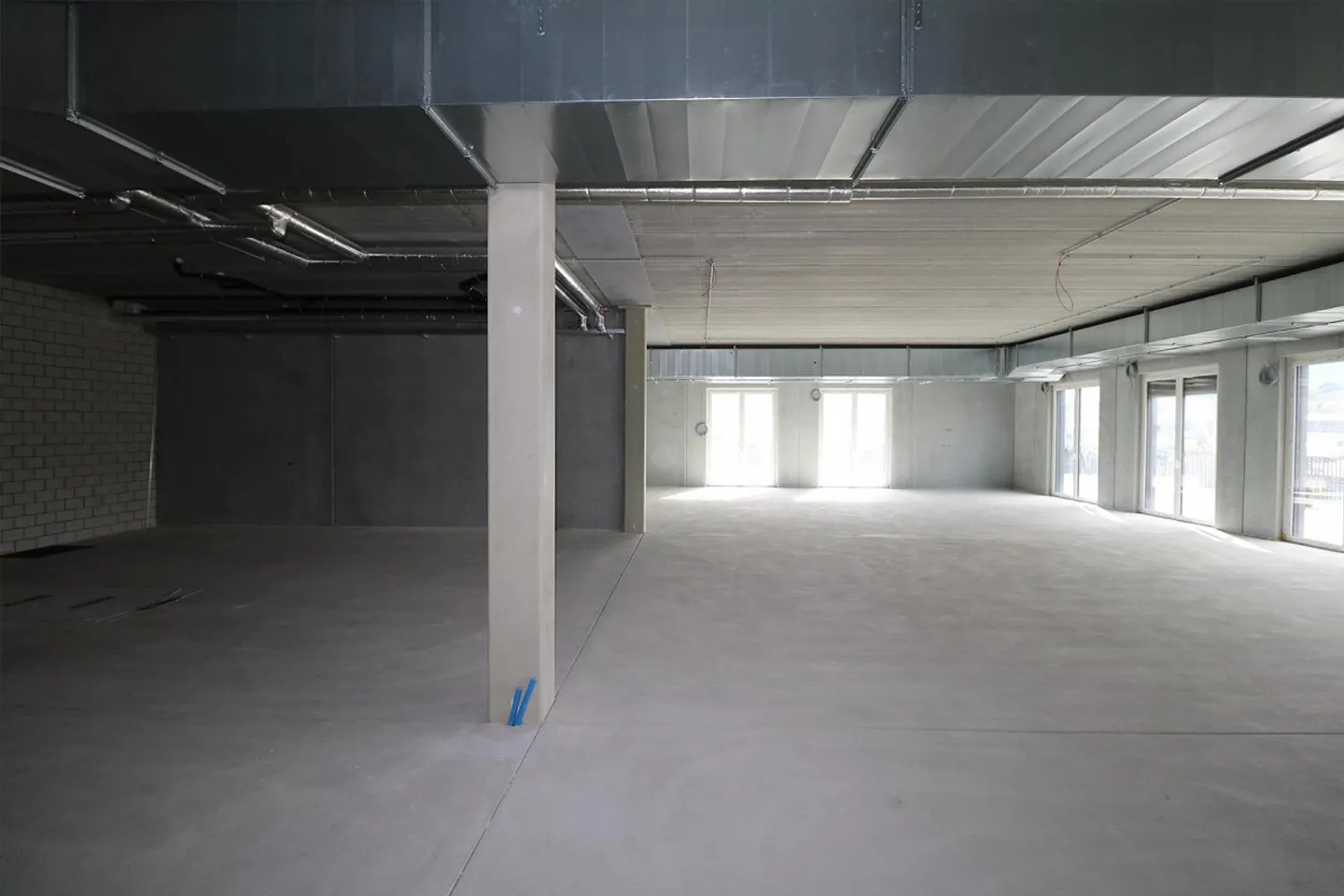 Gewerbefläche im Rohbau im Fussballstadion Schaffhausen - Foto 6 von 13