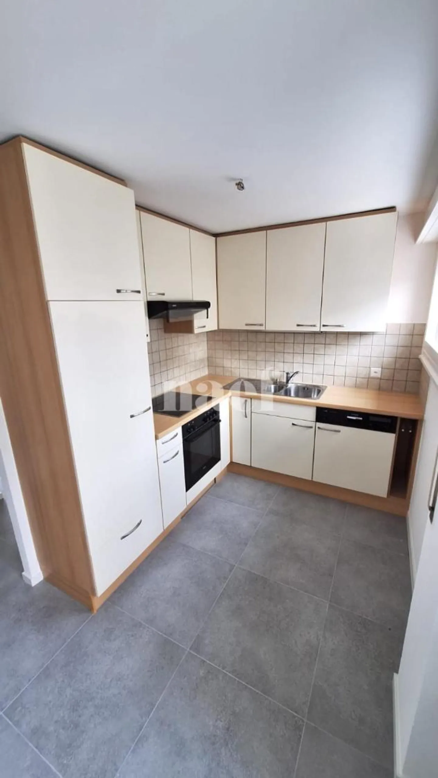 Appartement rénové 3.5 pièces - Photo 4 sur 7