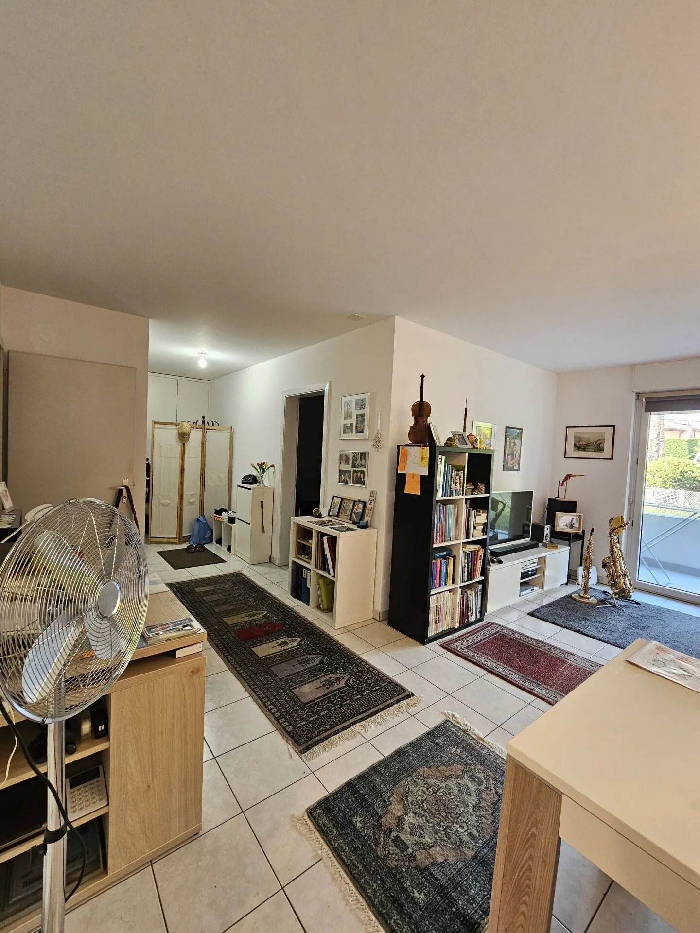 2.5 rooms with private garden - Photo 3 of 5