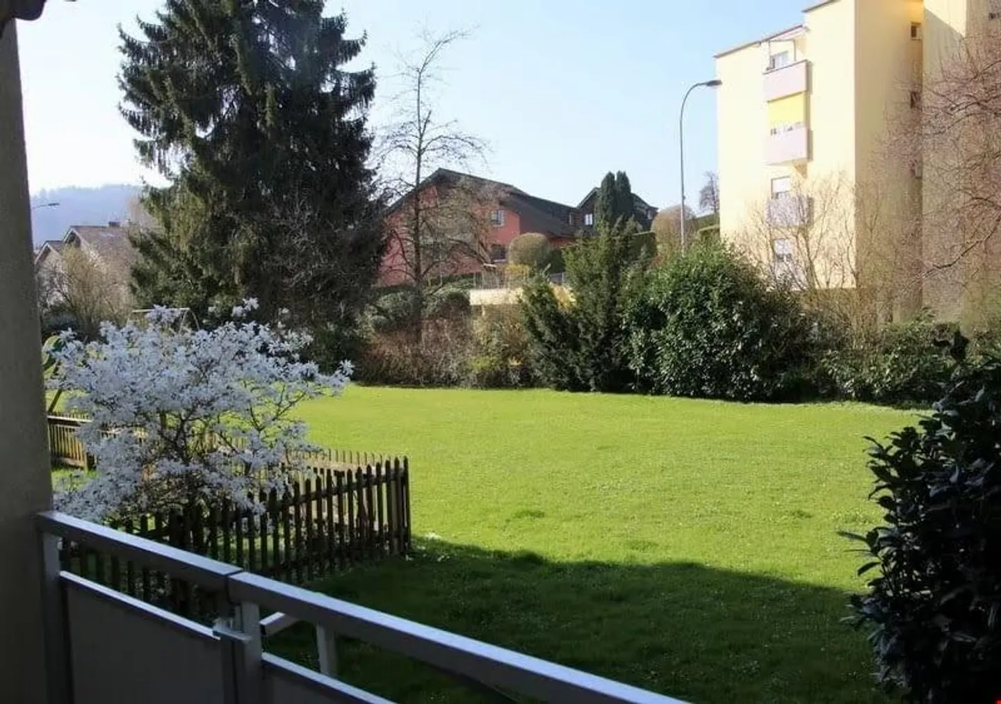 Appartement confortable de 2,5 pièces avec balcon à Wittenbach - Photo 5 sur 9