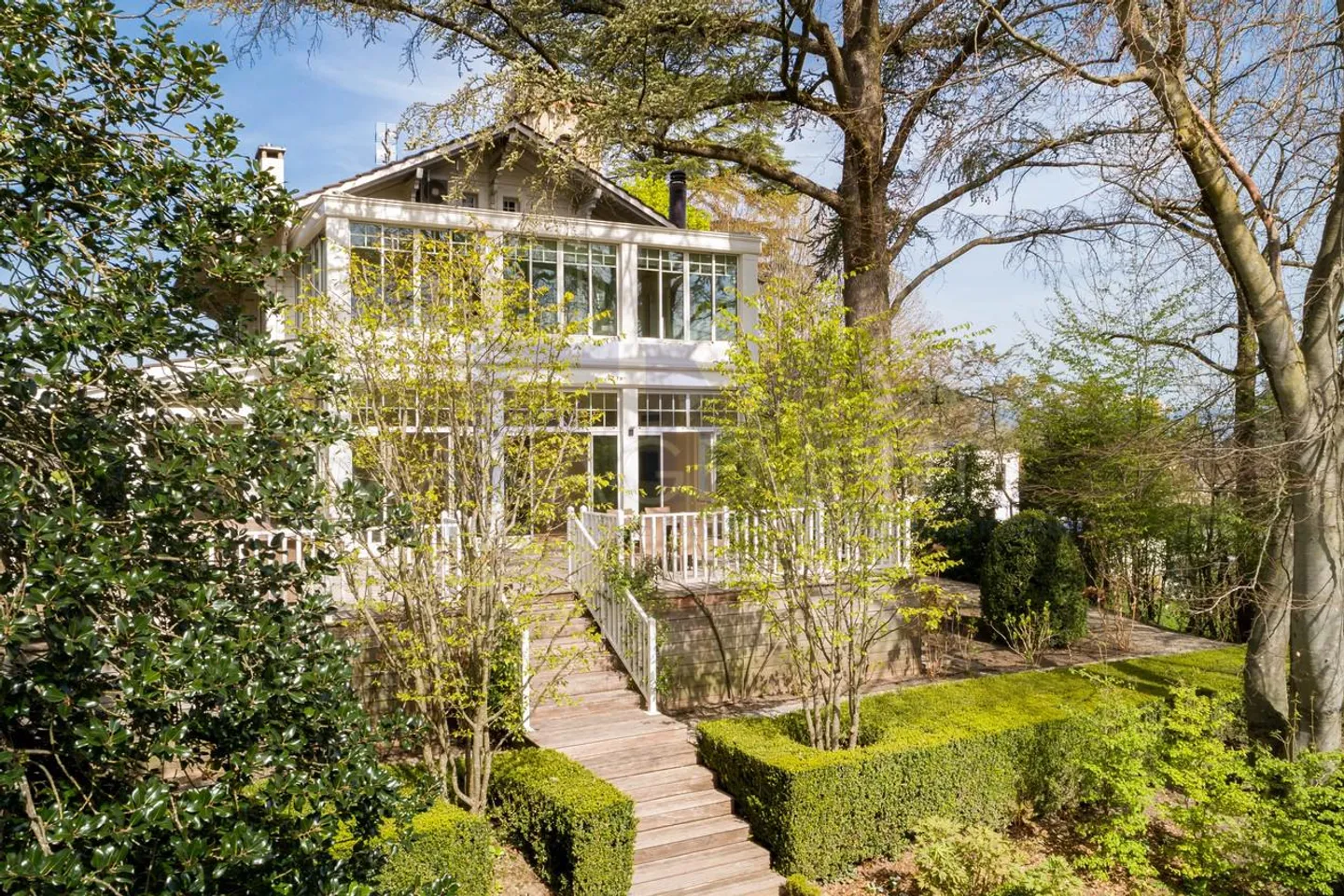 Charmante Villa Familiale à Vandoeuvres - Photo 3 sur 13