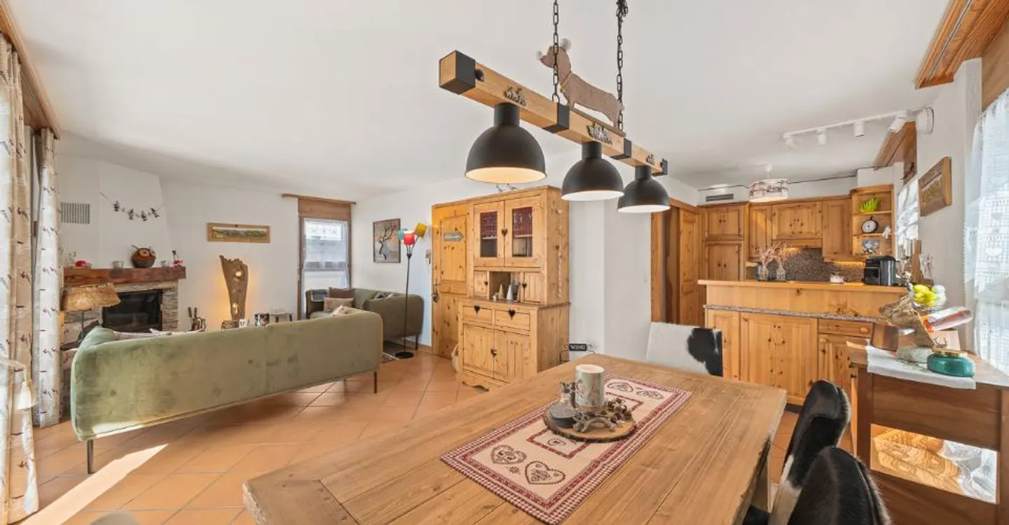 Selten! In der Nähe des Golfplatzes - traditionelles Chalet Sofort verfügbar - Foto 3 von 11