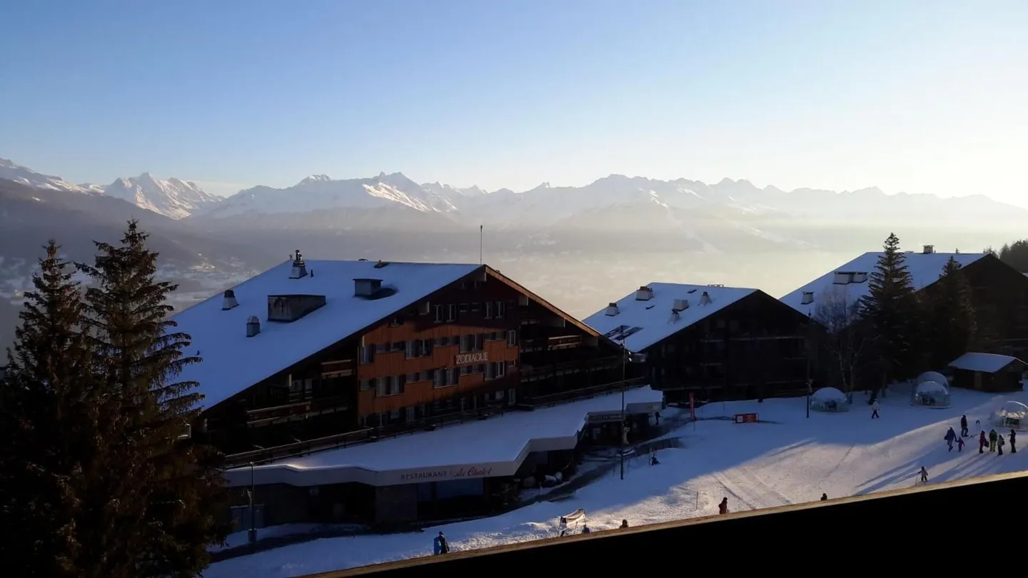 Appartement Charmant avec Vue Alpine - Photo 11 sur 13