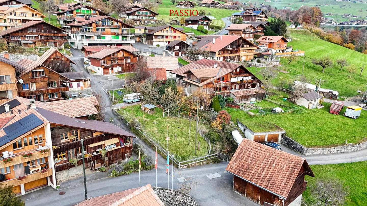 Casa Naturale di 1,5 stanze con vista libera sul Lago di Thun - Foto 7 di 8