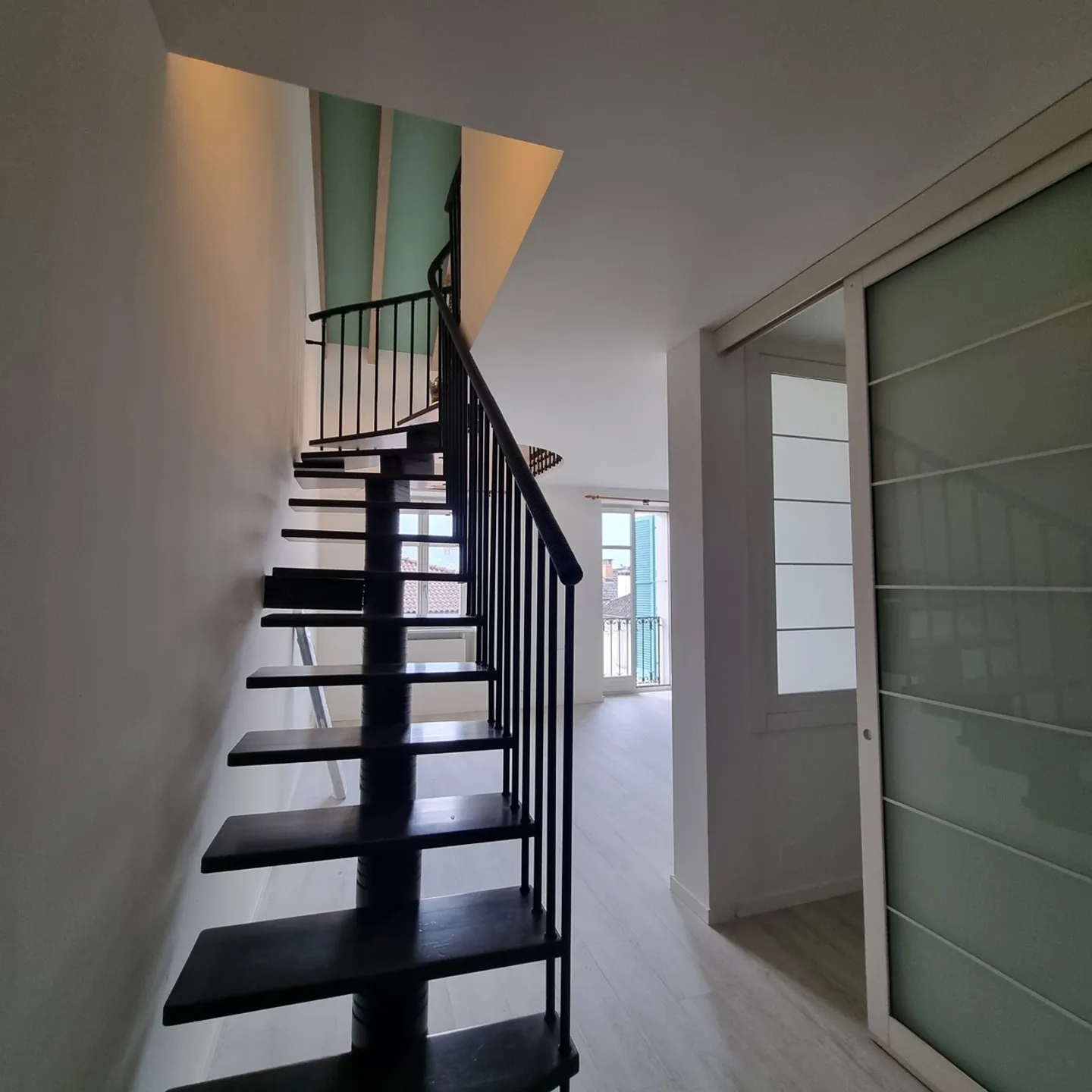 Appartement duplex de deux pièces et demie à louer à Ascona - Photo 4 sur 7