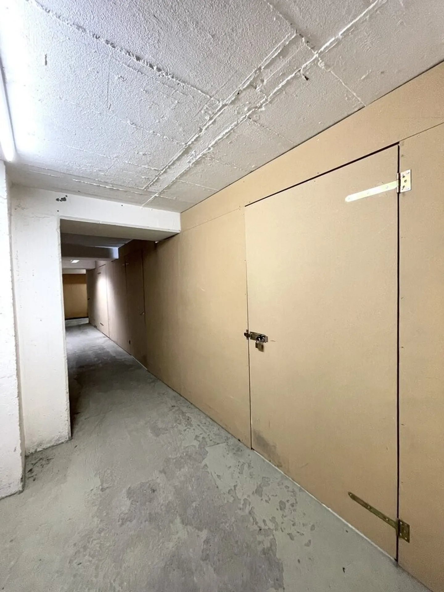Magazzino nel mezzo di Seefeld - Foto 3 di 5