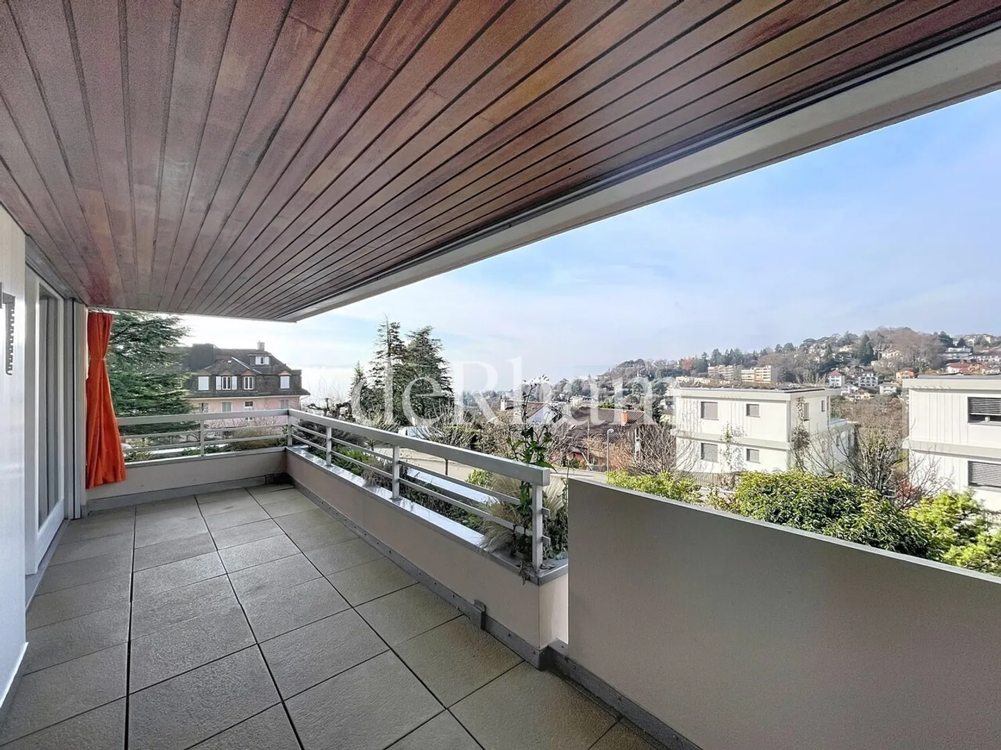 Stunning 4.5-room apartment with beautiful lake view! - Photo 12 of 12