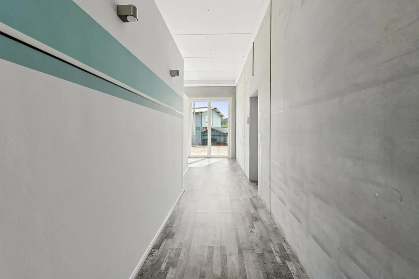 ausgebaute Gewerbefläche / Büro per sofort - Foto 8 von 13