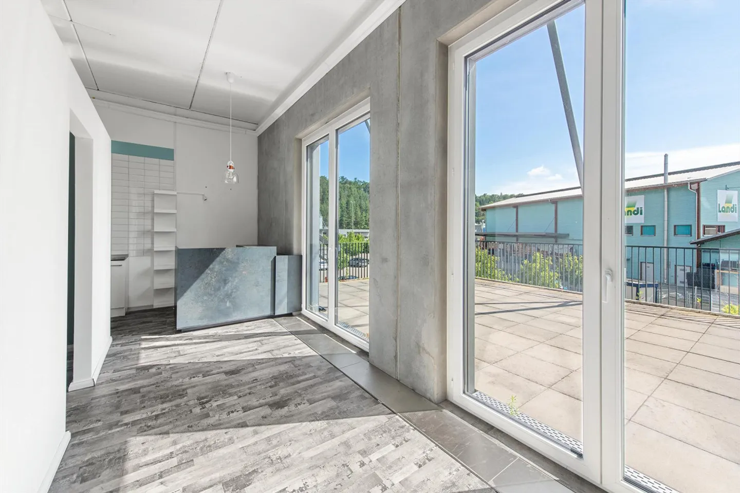 ausgebaute Gewerbefläche / Büro per sofort - Foto 3 von 13