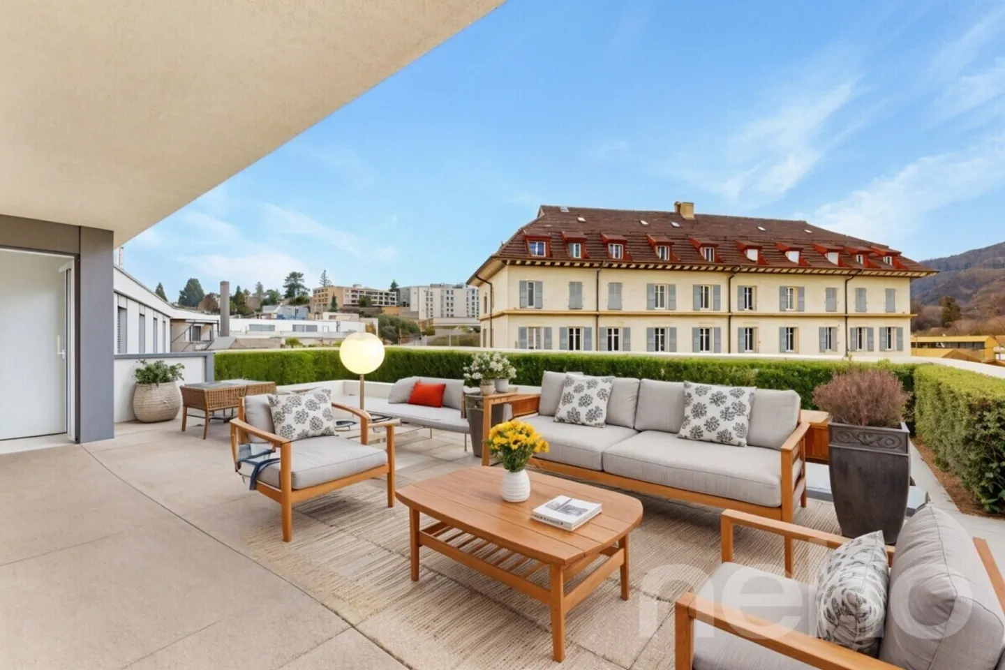 Charmant attique proche du centre-ville - Photo 2 sur 13