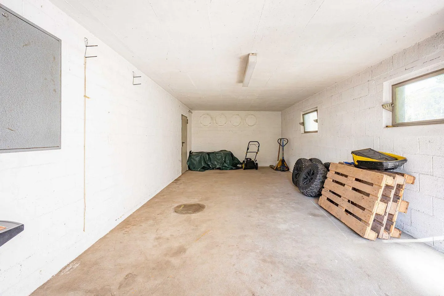 Casa unifamiliare con fienile - Foto 10 di 13