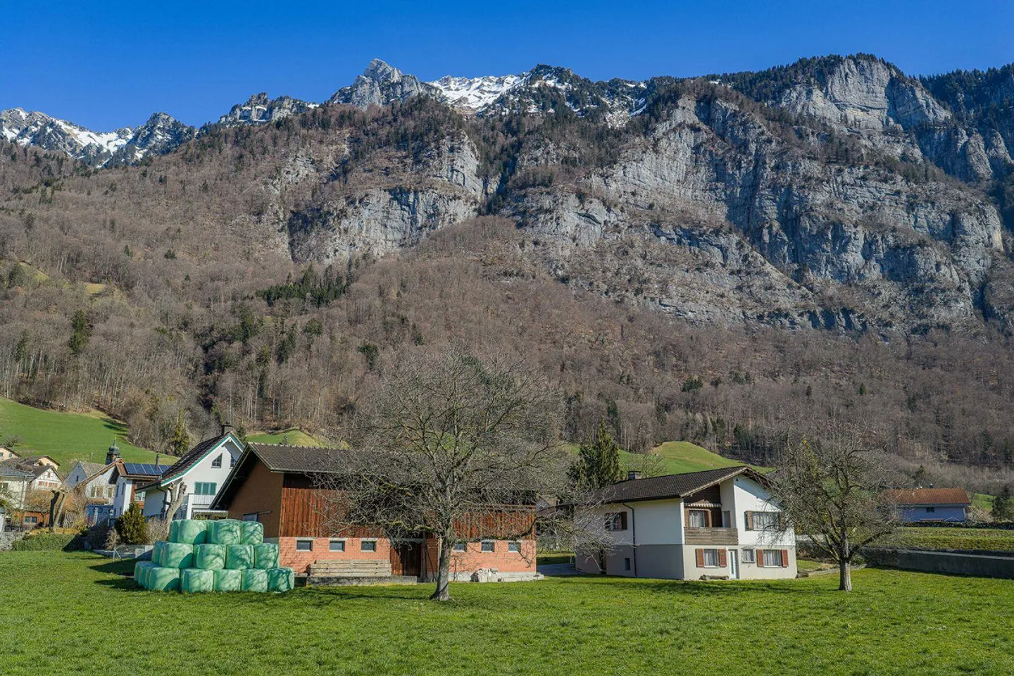 Casa unifamiliare con fienile - Foto 12 di 13