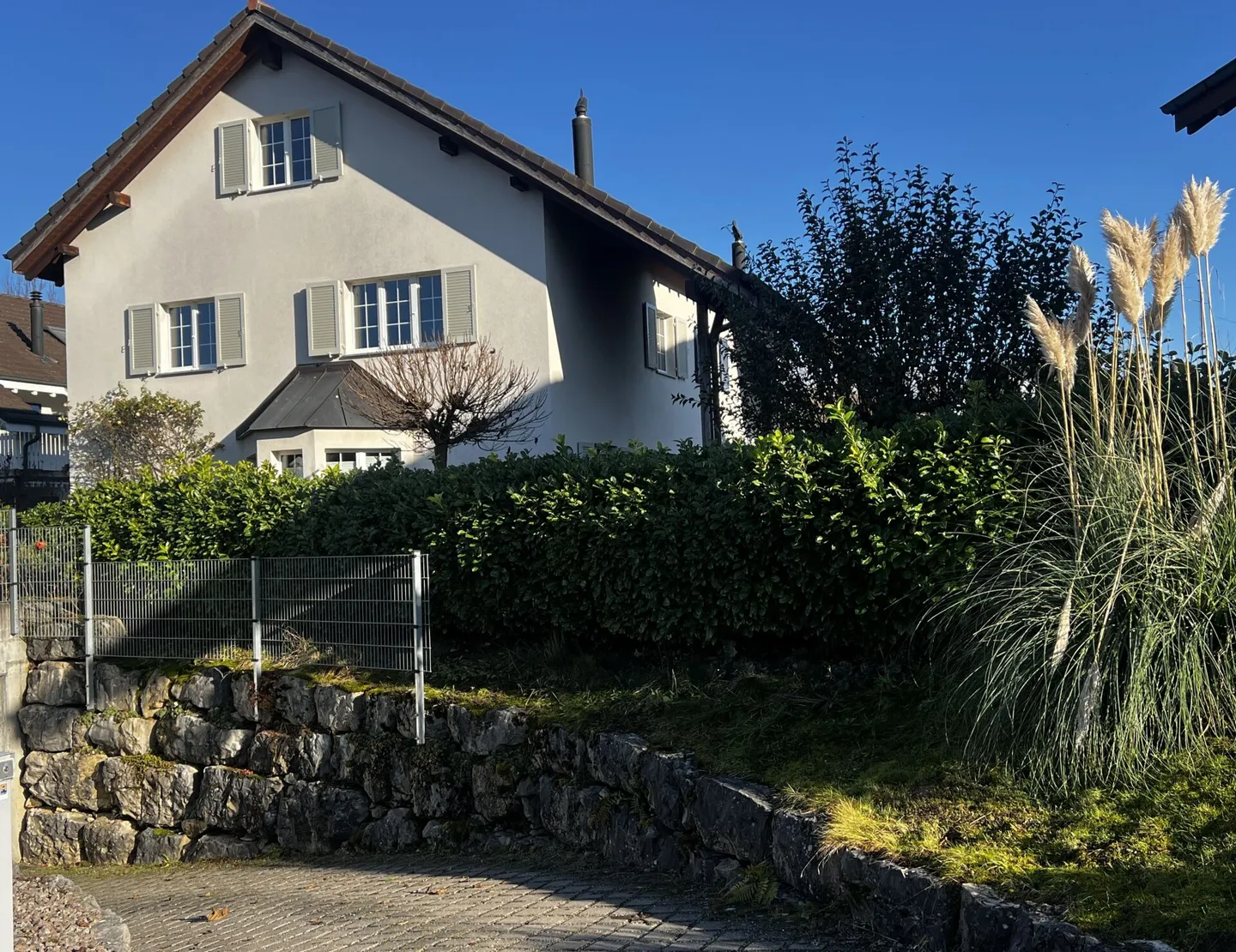 Maison familiale spacieuse avec jardin et vue dégagée à Magden - Photo 7 sur 9