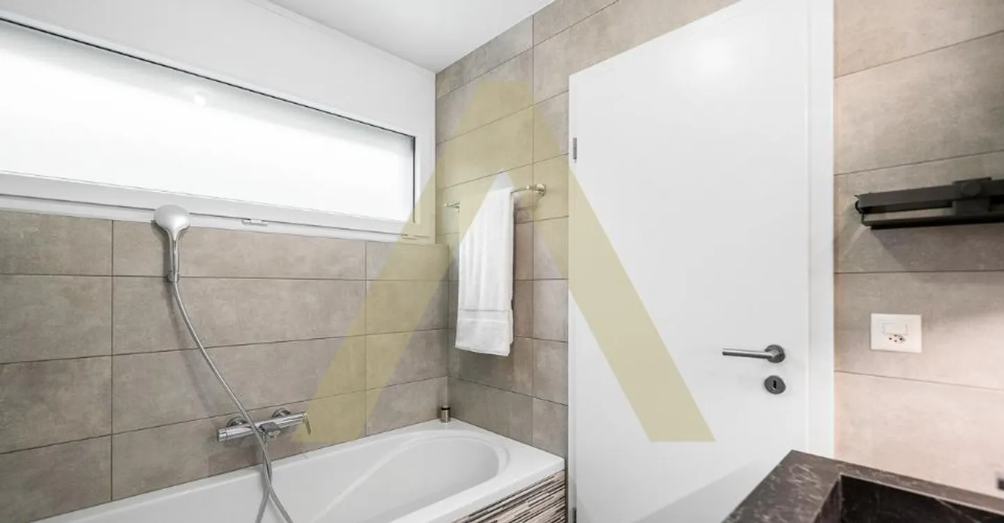 Modernes, familienfreundliches Apartment mit Balkon und Garten - Foto 11 von 11