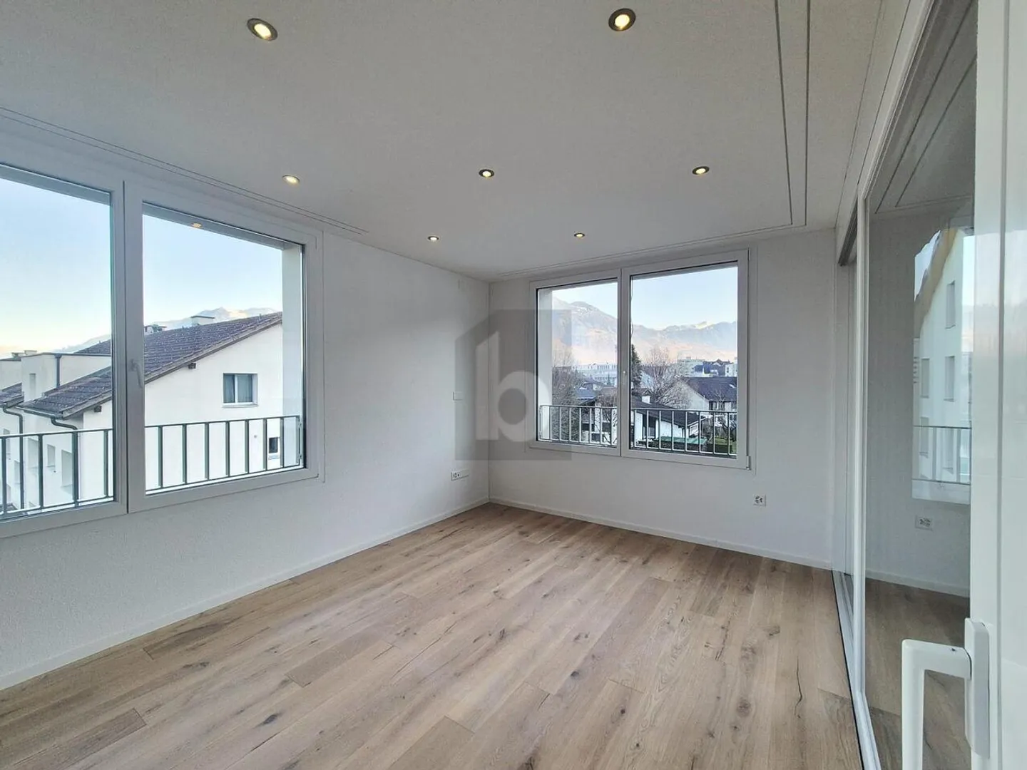 NUOVA COSTRUZIONE AL LAGO DI WERDENBERG (C202) - Foto 2 di 6