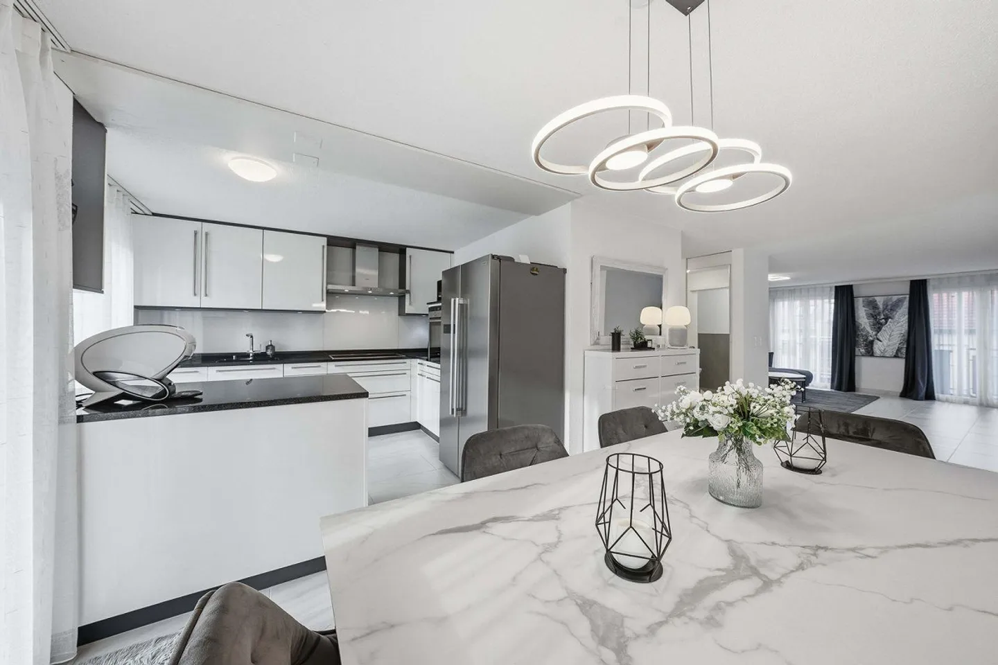 Appartement 4.5 pièces - Photo 2 sur 11