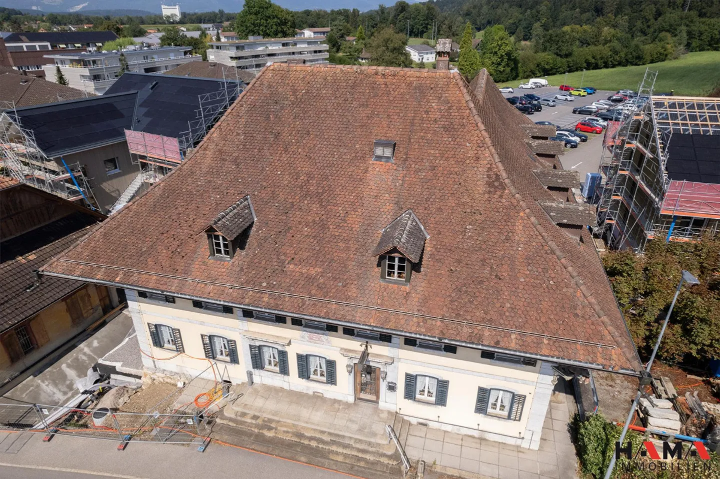 Uffici storici in ex ristorante con pavimenti a listoni originali a partire da 26m2 - Foto 3 di 3