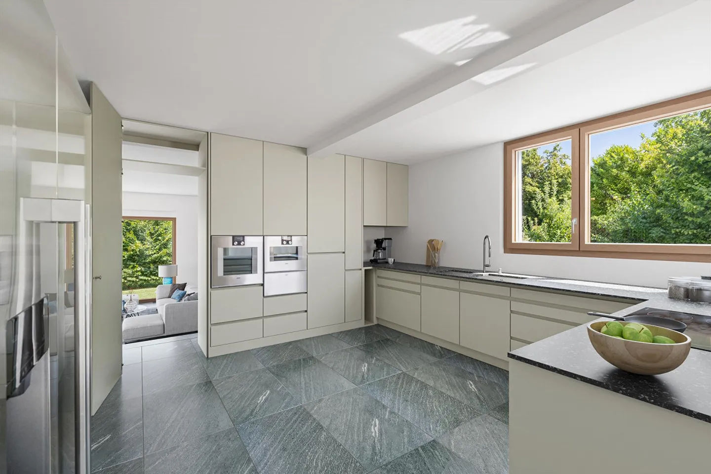 Living with style and privacy to arrive and feel good - Photo 4 of 6