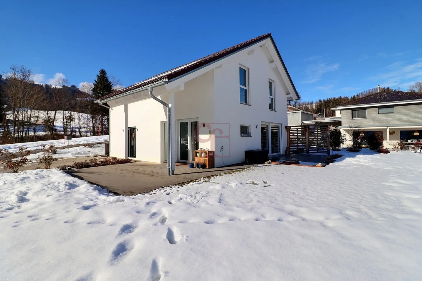 Individual Villa 5.5 rooms in Enney – panoramic view and peaceful setting - Photo 1 of 12