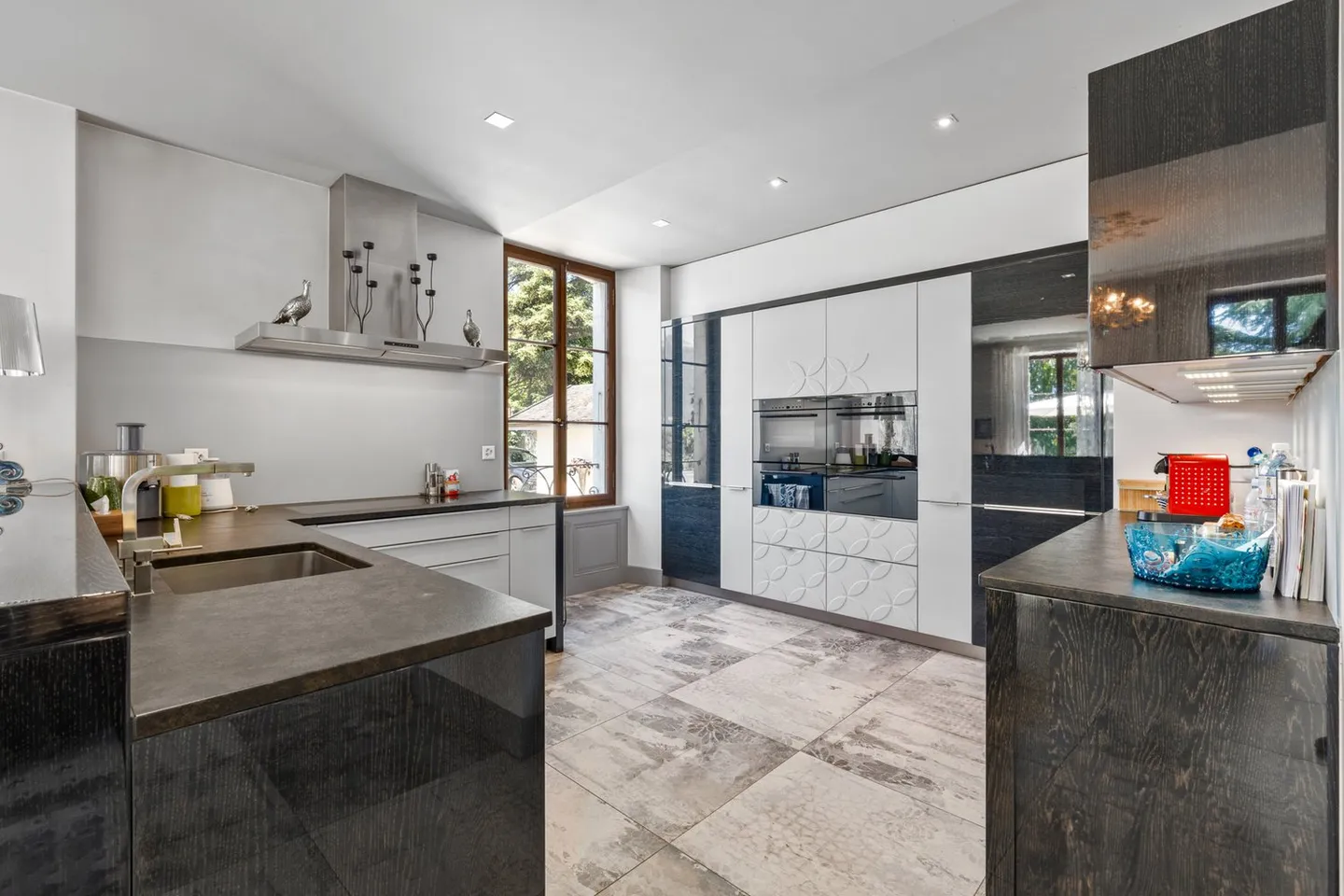 DEMEURE DE CARACTÈRE AVEC PARC PAYSAGER D'EXCEPTION - Photo 5 sur 13