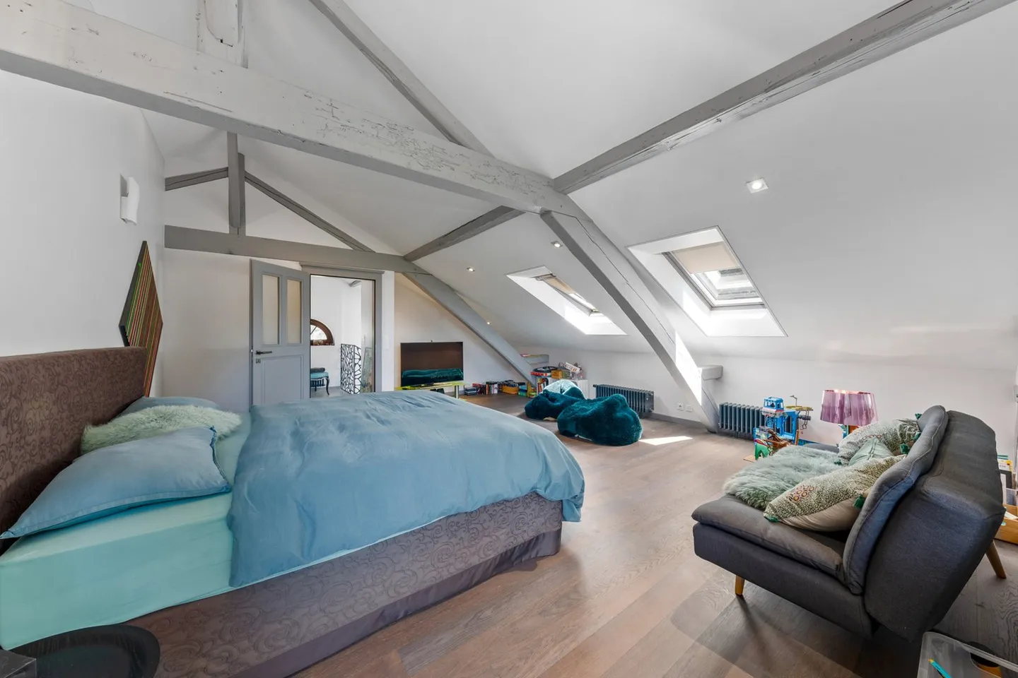 DEMEURE DE CARACTÈRE AVEC PARC PAYSAGER D'EXCEPTION - Photo 9 sur 13