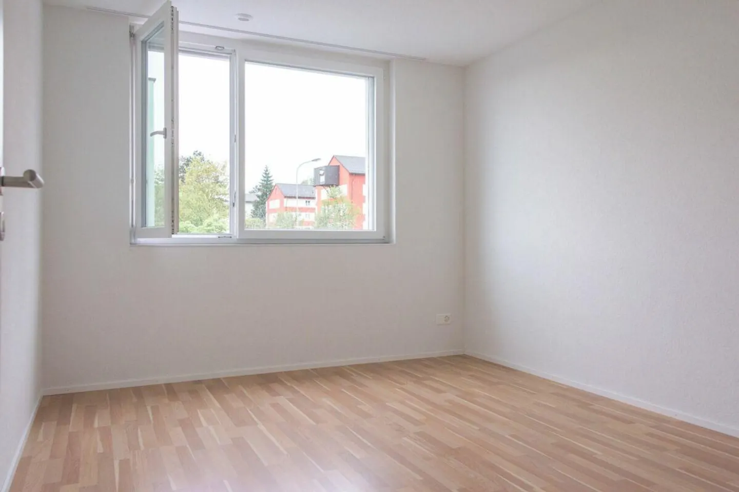 Modernes 2.5 Zimmer Apartment in Brugg - Foto 6 von 10