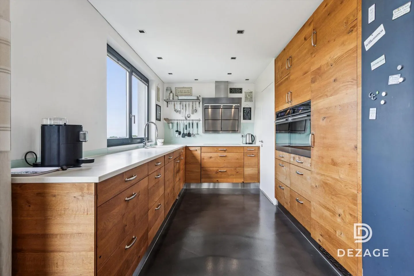 Renovated farm with equestrian facilities and energy income. - Photo 6 of 13