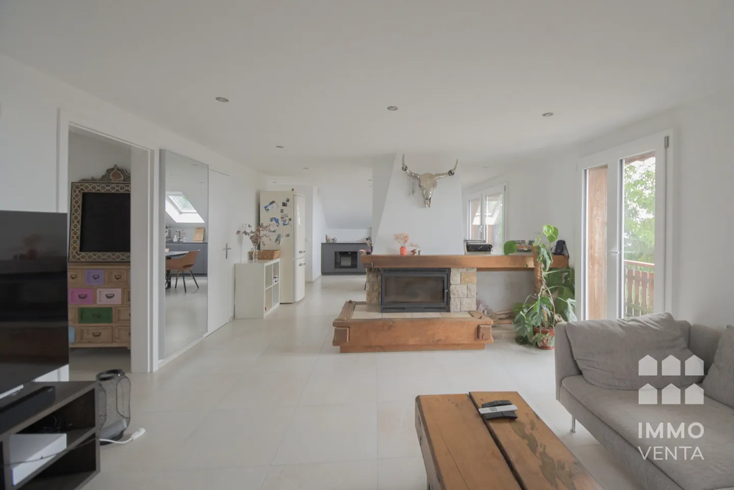 Single house for sale - Photo 1 of 16