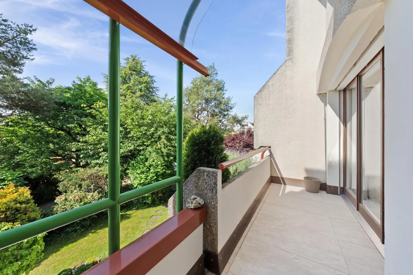 Un bel appartamento di 6,5 locali in triplex a Nyon - Foto 6 di 9