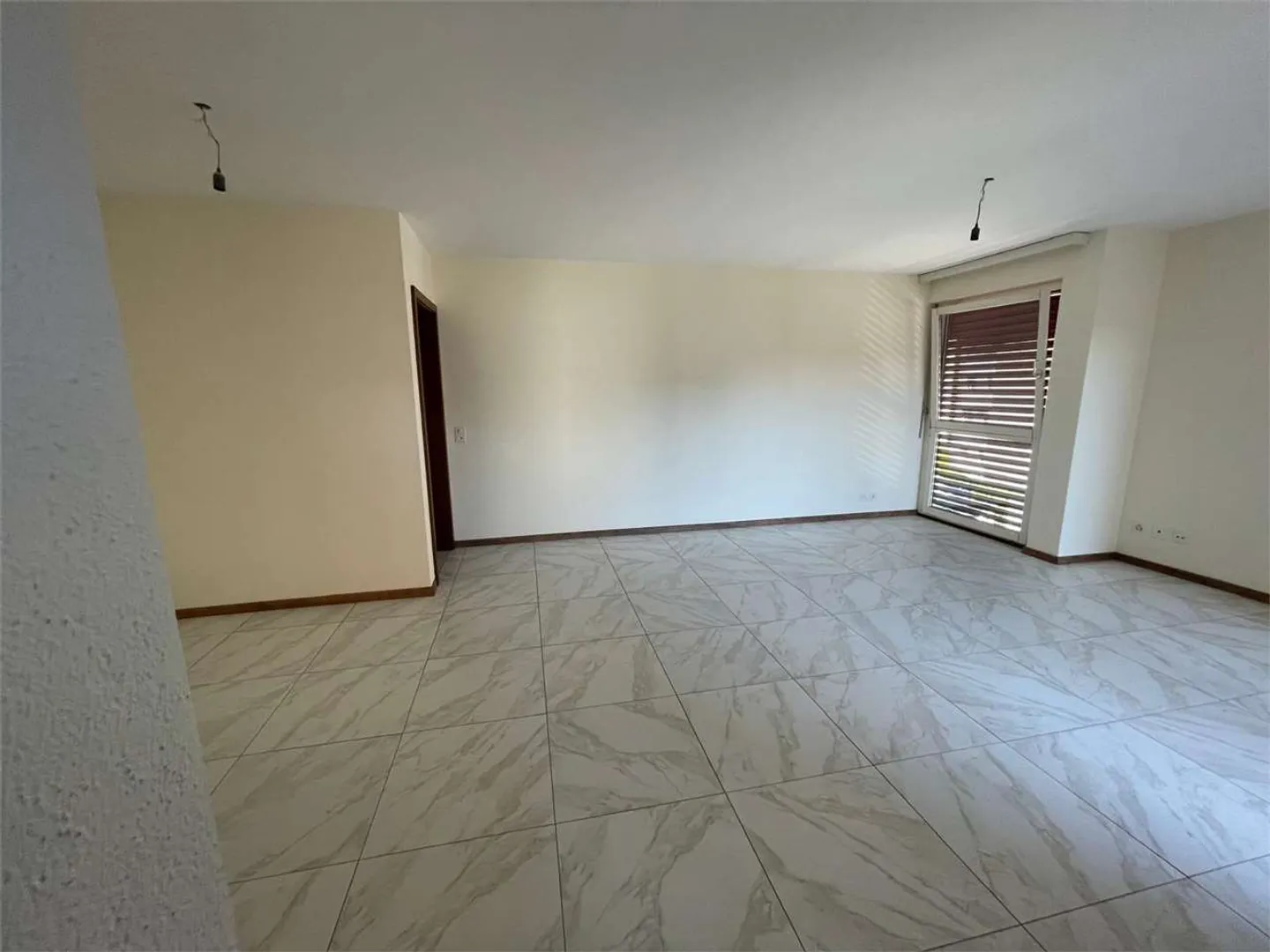 Mietwohnung 3.5 Zimmer in Agno renoviert - Foto 4 von 7